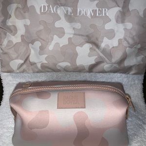 Dagne Dover XL Hunter Toiletry Bag Dusk Camo